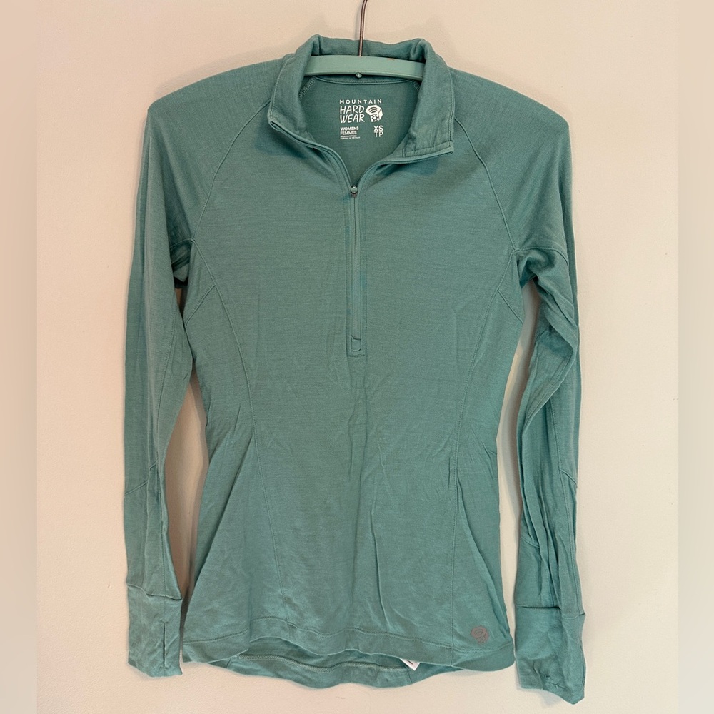 Mountain Hardwear • 100% Merino Wool Quarter Zip Baselayer Long Sleeve